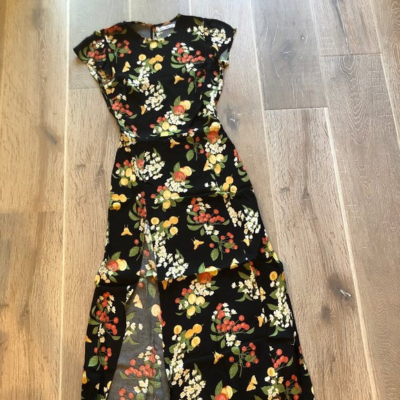 New In! Reformation Gavin Dress in Summer - Picture 3 of 3